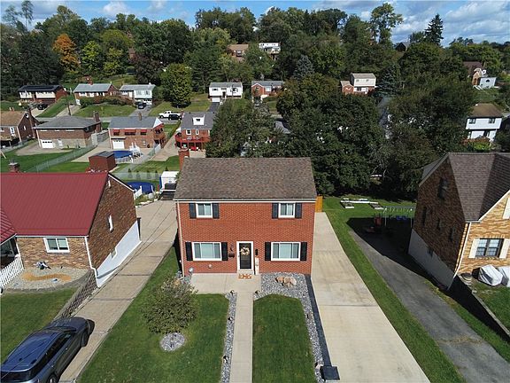 2nd image of 131 Sunrise Dr