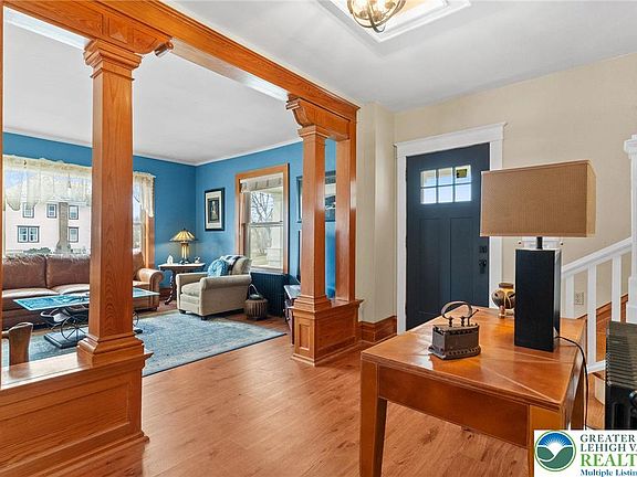 5th image of 4303 Newburg Rd