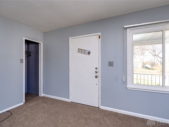 5th image of 710 Oakleaf Dr