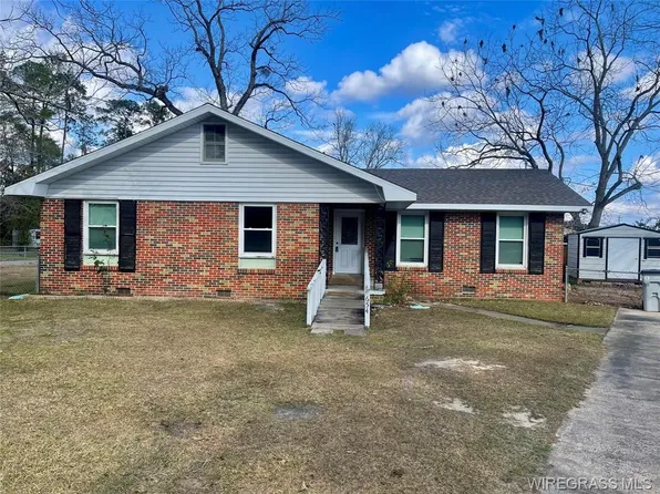 654 Claxton Ave N, Elba, AL 36323