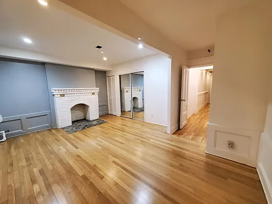 Rented by Corcoran | media 15