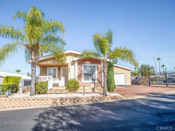 500 Bahama Dr, Hemet, CA 92543