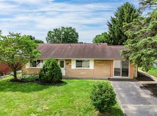 635 W Martindale Rd, Englewood, OH 45322