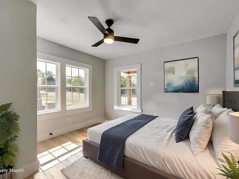 922 S Waverly Dr — Photo 15