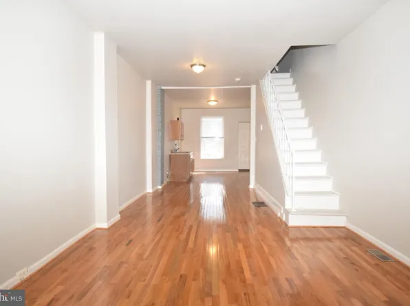 907 N Rose St, Baltimore, MD 21205