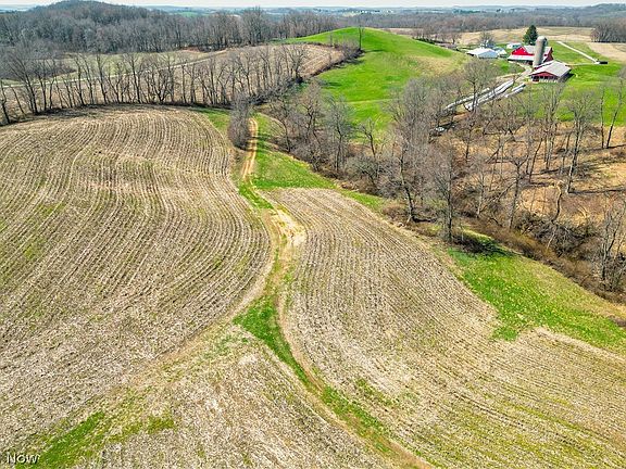 5th image of Endlich Rd