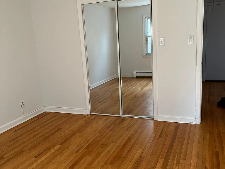 Bedroom 2 Apx size 12Feet 7 inches x12 feet 6 Inches