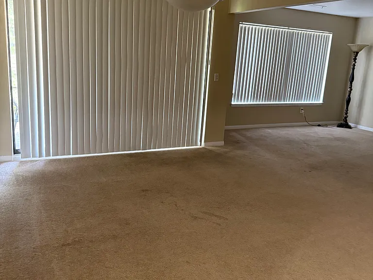 16210 N Park Dr — Photo 16