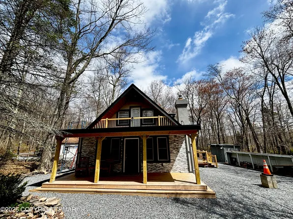 268 Berry Ln, Pocono Lake, PA 18347