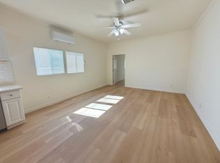 2870 1/2 W 8th St, Los Angeles, CA 90005