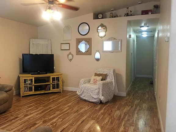 4th image of 4352 Chico St
