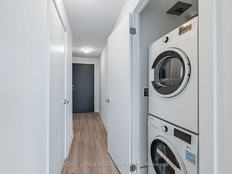 250 Lawrence Ave W #609 — Photo 5
