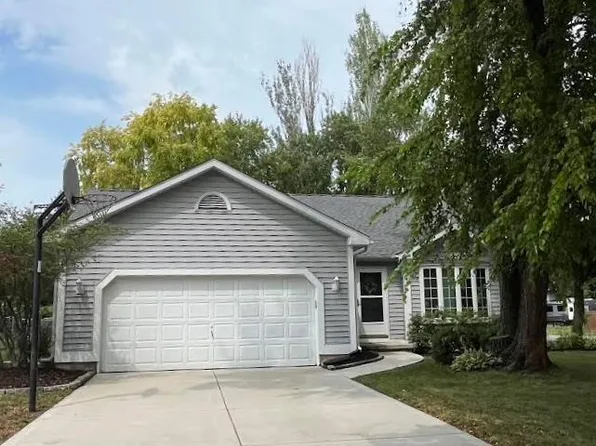 5642 Irongate Dr, Madison, WI 53716