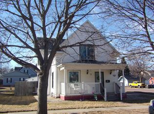 501 S Wisconsin St, Mitchell, SD 57301