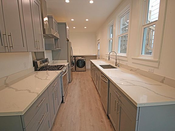 2nd image of 215 14th Ave
