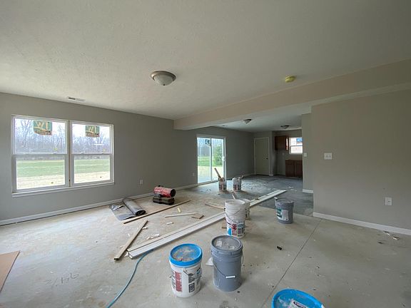 3rd image of 790 Brickyard Dr Lot 32