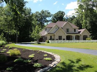 32 Tanglewood Ln, Bowling Green, OH