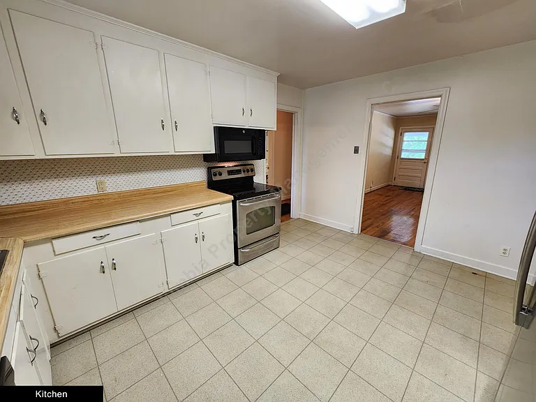 3408 Bellingham Rd — Photo 7