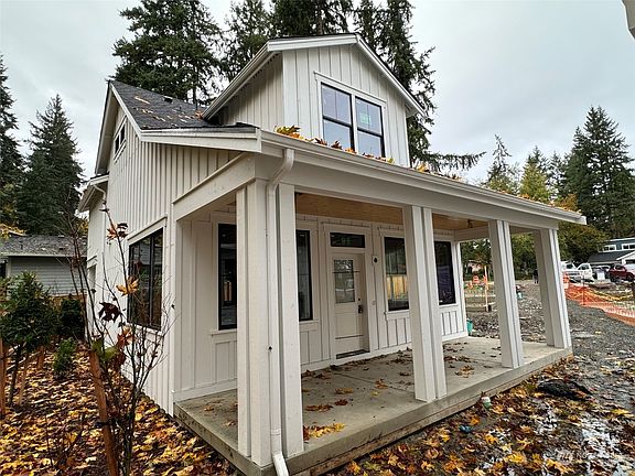 2nd image of 11131 134th (Homesite 18) Court NE