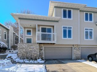 3310 Conservancy Ln #3309, Middleton, WI 53562