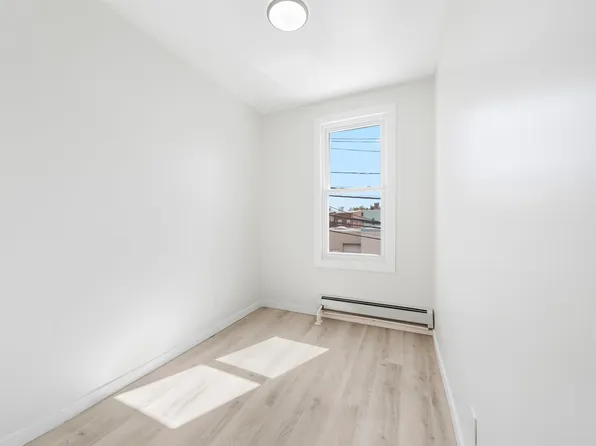 600 67th Street image 13 of 13