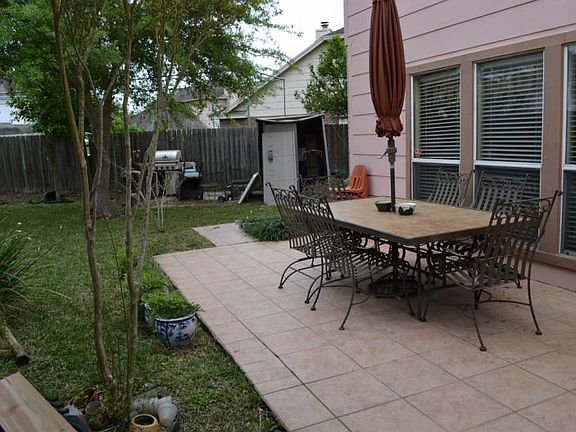 3rd image of 7405 Lake Buchanan Ct