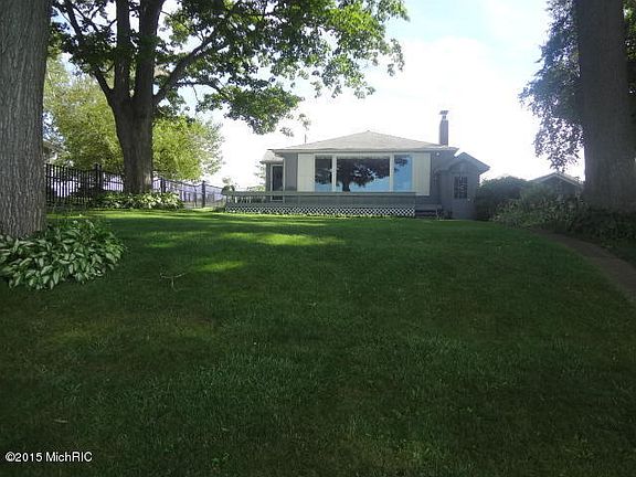 2nd image of 21076 Carlton Ave