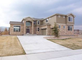 7693 Yule Ct, Arvada, CO 80007