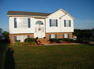 6210 Creedmoor Ct, Rural Hall, NC 27045