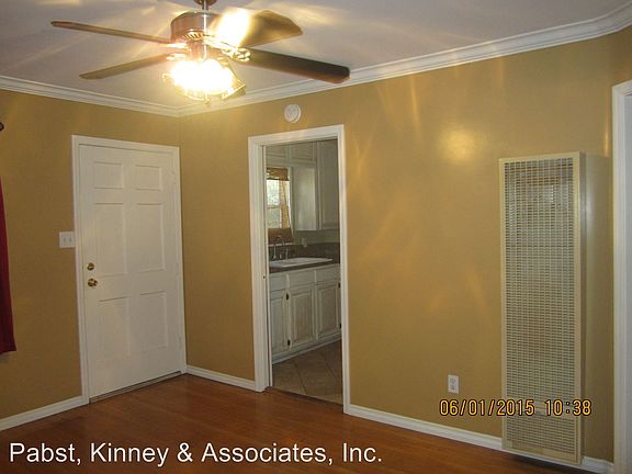 5th image of 326 Gladys Ave