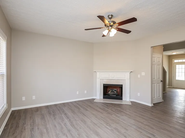 205 Cool Weather Dr — Photo 4