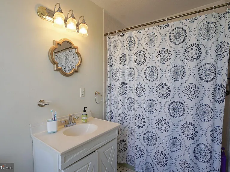 1501 Light St #2 — Photo 12
