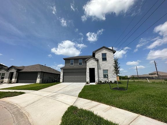 2nd image of 20843 Marigold Meadow St