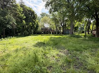 225 Lorraine St, Glen Ellyn, IL 60137