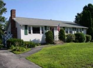 7 Academy Dr, Nashua, NH 03064