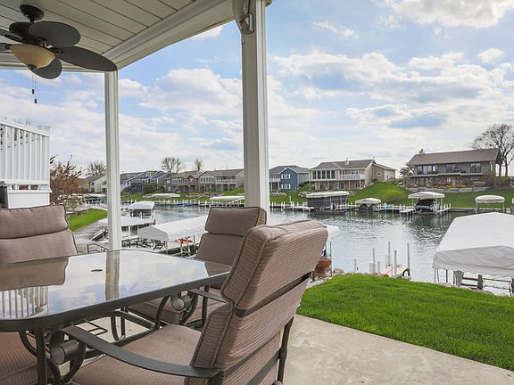 2nd image of 15525 Harbor Dr Unit 2