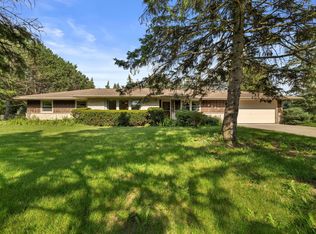 4620 N 133rd St, Brookfield, WI 53005