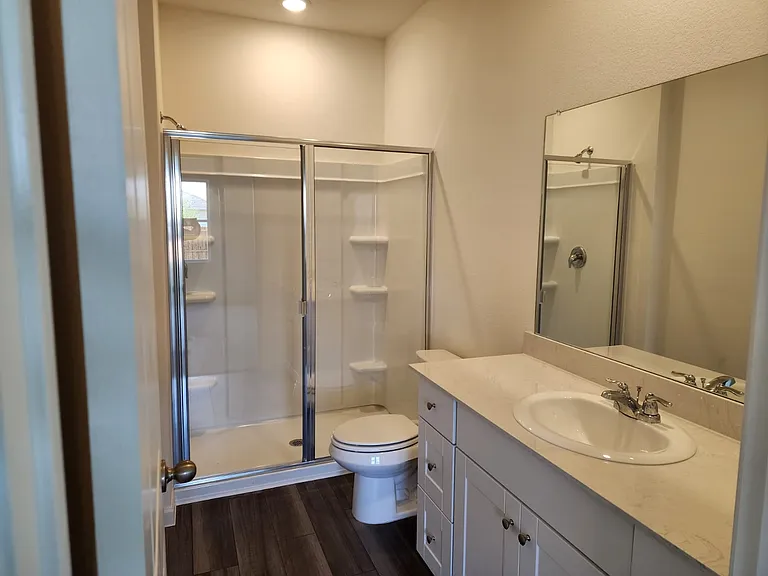 4921 Weymouth Dr — Photo 9