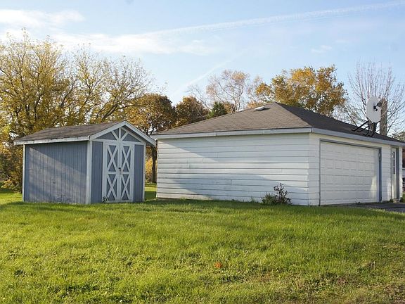 Garage & Storage Shed