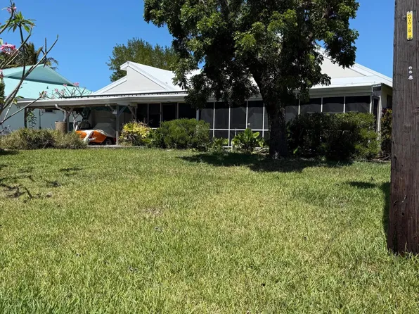 20963 7th Ave W, Summerland Key, FL 33042