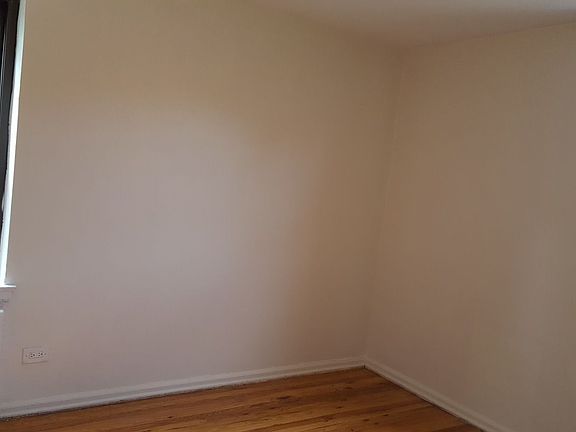 4th image of 7525 210th St APT 4N