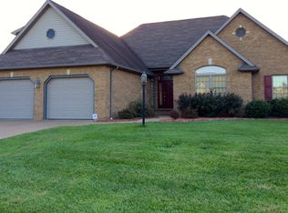 214 Charity Cir, Evansville, IN