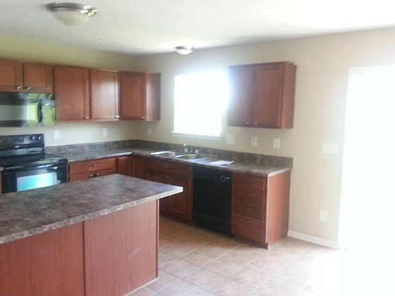4th image of 2345 Cole Wood Cir