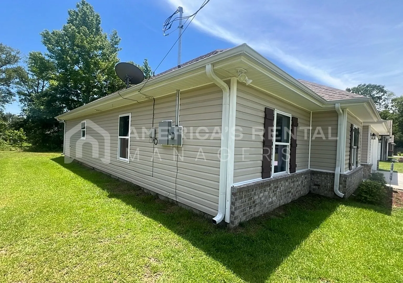 Home for Rent in Bay Minette, AL!! Available to View Now! — Photo 3