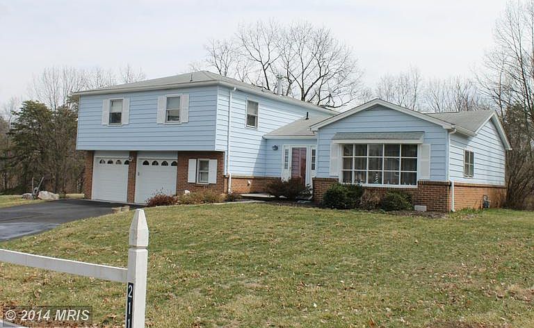 1st image of 209 Meade Dr