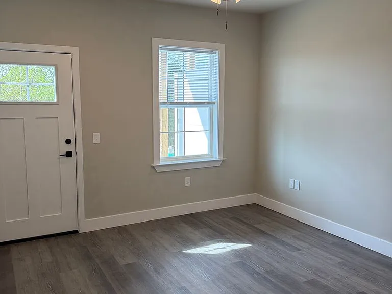 Salem Run Apartments Phase 2 — Photo 175