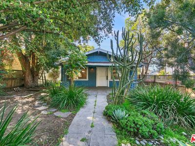 7740 Hampton Ave, West Hollywood, CA, 90046