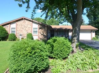 2334 Jonquil Pl, Rockford, IL 61107