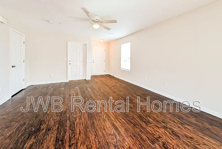 4638 Lenox Ave — Photo 6