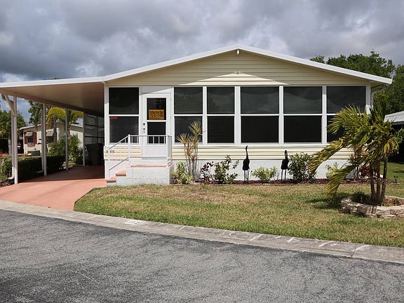 2nd image of 262 Longpointe Ct